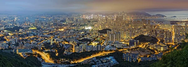 Гонконгский Городской Пейзаж Ночью — стоковое фото