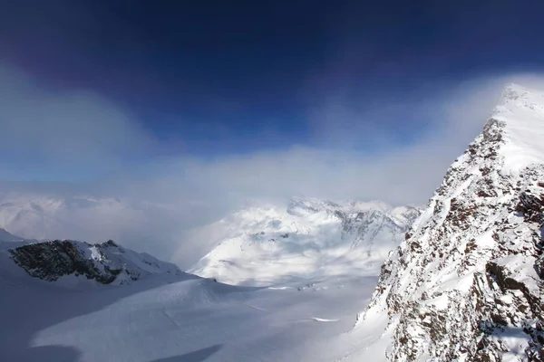 Вершина Альп Небі — стокове фото