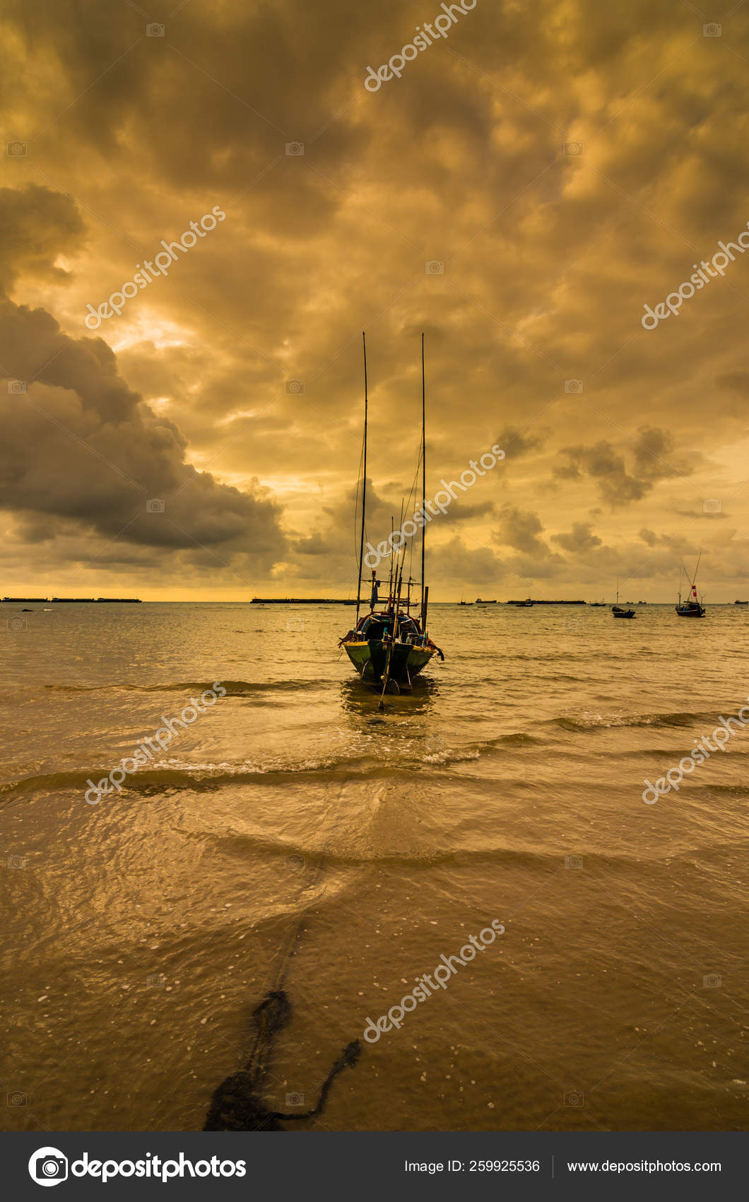 Fishing Sea Boat Sunrise Clouds Strom Thailand Gold Light Tone Stock Photo C Yayimages Fishing Sea Boat Sunrise Clouds Strom Thailand Gold Light Tone Stock Photo C Yayimages
