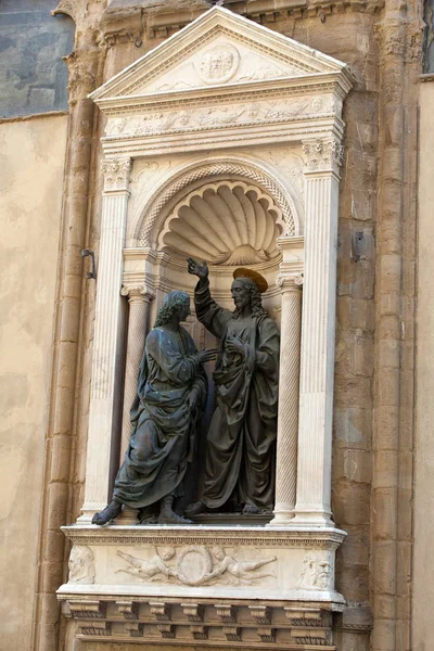 Florencia Iglesia Orsanmichele Cristo Santo Tomás —  Fotos de Stock