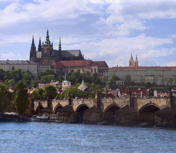 Foto Praga Vista Sobre Uma Cidade Velha — Fotografia de Stock