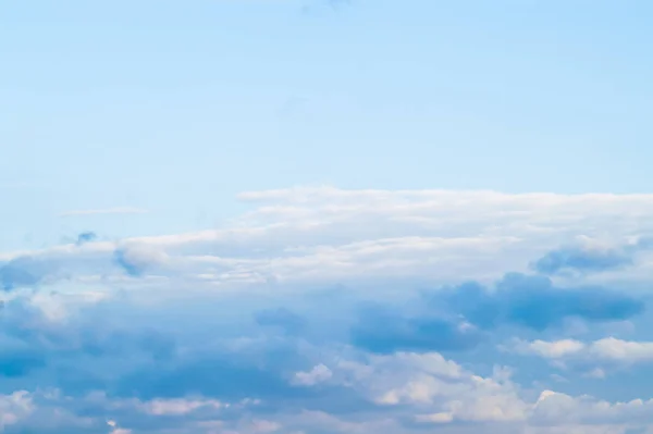 Blauwe Hemel Met Verschillende Prachtige Wolken Het — Stockfoto