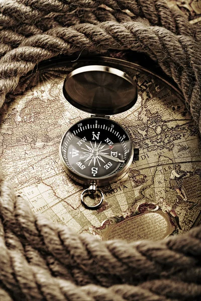 Navigation Earth Compass Ambient Light Travel Theme — Stock Photo, Image