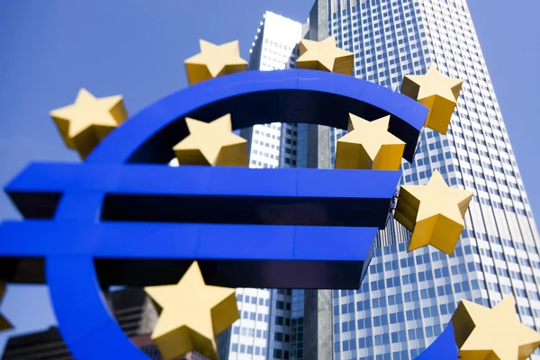 Simbolo Dell Euro Nella Banca Centrale Europea Francoforte — Foto Stock