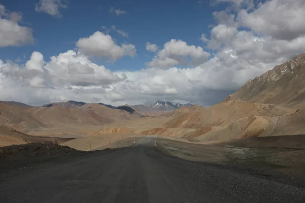 Pamir Regionu Azji Środkowej Federacji Rosyjskiej Górskie Krajobrazy — Zdjęcie stockowe