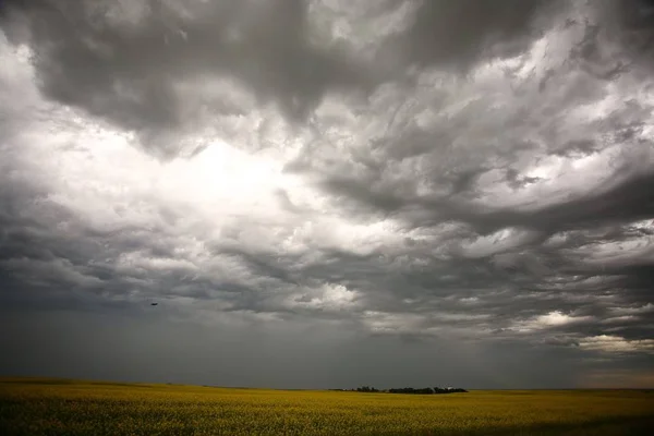 Cumulonimbus Bulutlar Ciddi Kongre Akımları Içerir Çok Yüksek Öngörülemeyen Rüzgarlar — Stok fotoğraf