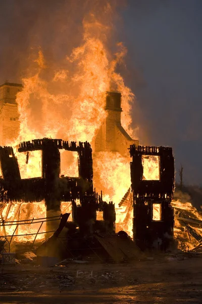 Appartement Gebouw Brand Nachttijd — Stockfoto