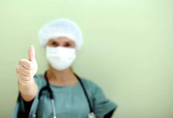 พยาบาล หมอท างานท โรงพยาบาล — ภาพถ่ายสต็อก