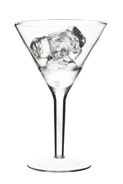 Silueta Cristal Martini Con Cubitos Hielo Poco Bebida Aislado Sobre — Foto de Stock