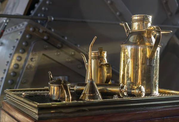 Старые Промышленные Медные Инструменты Техобслуживания Используемые Паровой Мастерской Леммере Голландии — стоковое фото