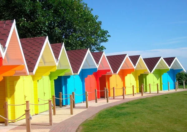 Außen Schöne Helle Strandchalets Scarborough England — Stockfoto