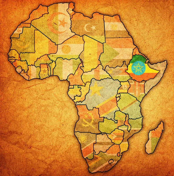 旗を持つアフリカの実際のヴィンテージ政治地図上のエチオピア — ストック写真
