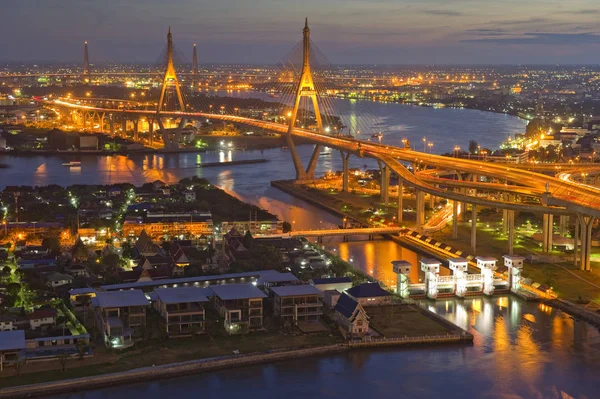 Puente Bhumibol Bangkok Tailandia — Foto de Stock