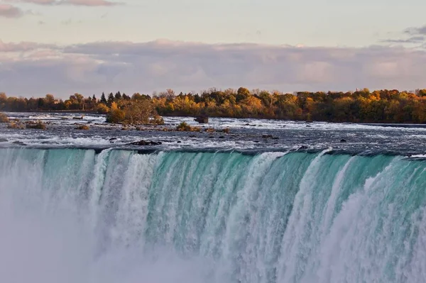 Schöner Hintergrund Mit Erstaunlichem Niagara Wasserfall — Stockfoto