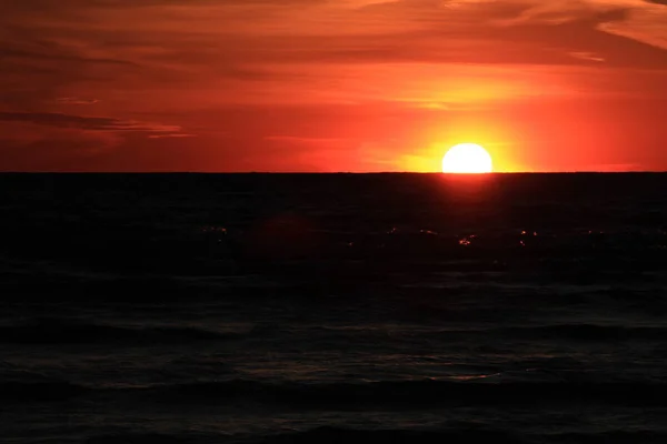 Zonsondergang Lake Huron Het Late Voorjaar — Stockfoto