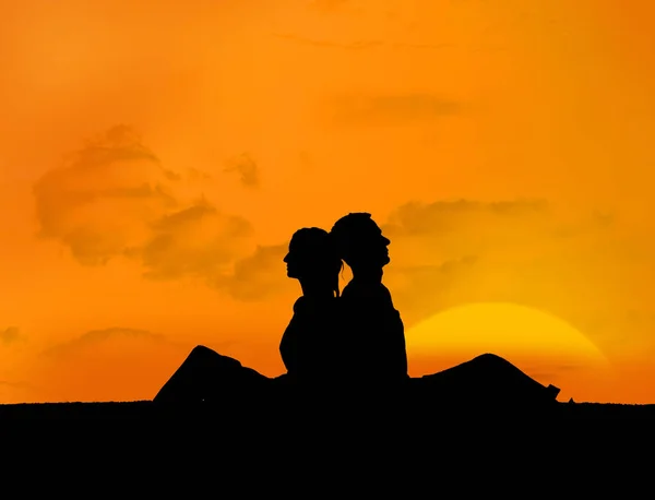 Silhouette Couple Relaxant Sous Coucher Soleil Dos Dos — Photo