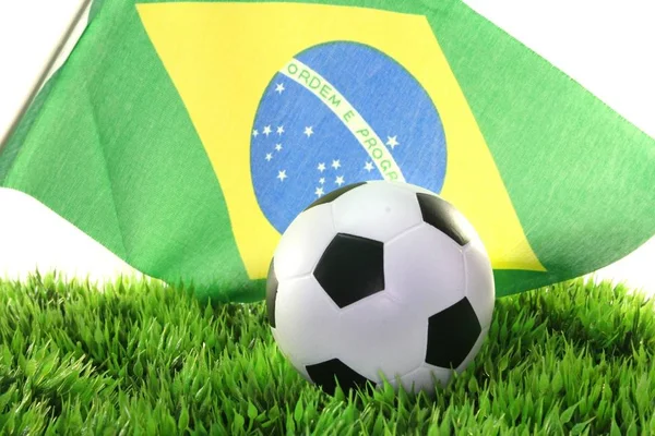 Flaga Brazylii Piłki Nożnej Polu — Zdjęcie stockowe