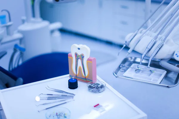 Οδοντιατρικό Γραφείο Φωτεινή Πολύχρωμη Αντίληψη Του Τόνου — Φωτογραφία Αρχείου