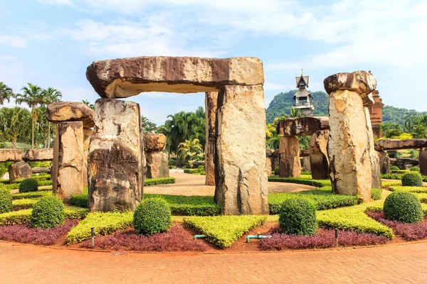 Giardino Stato Decorato Con Pietre Poste Insieme Splendidamente — Foto Stock