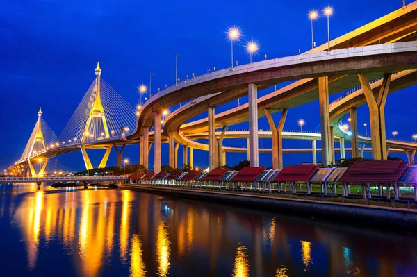 Puente Colgante Bhumibol Tailandia — Foto de Stock
