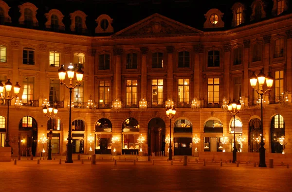 Вандомская Площадь Париж Ночью — стоковое фото