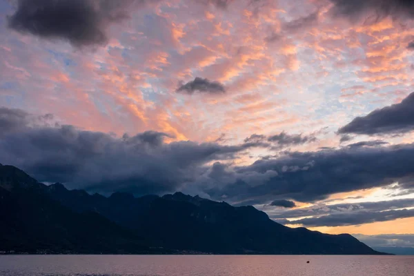 Matahari Terbenam Atas Danau Jenewa Montreux — Stok Foto