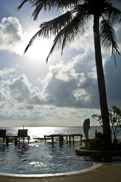 Piccola Piscina Con Vista Sull Oceano — Foto Stock