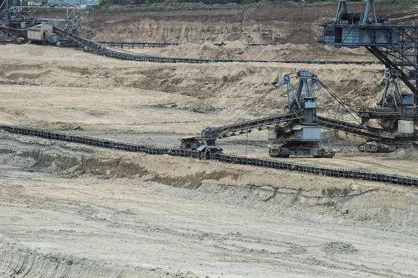 Minería Carbón Tajo Abierto Con Una Enorme Máquina Industrial — Foto de Stock