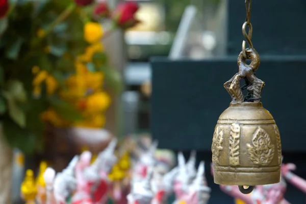 Temple Bell Resor Religion — Stockfoto