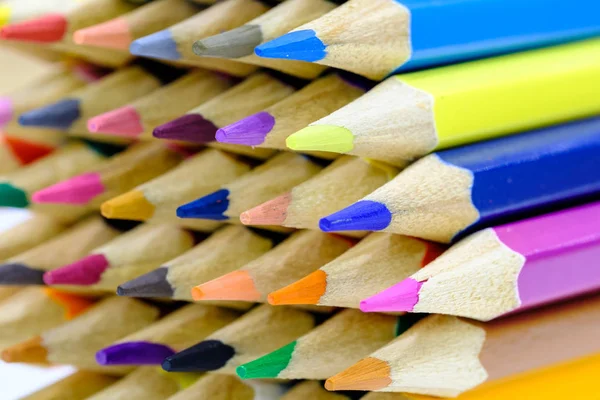 Vue Rapprochée Crayon Multicolore Pour Dessin Peinture Coloration — Photo