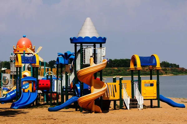 Parque Infantil Moderno Parque Sin Niños —  Fotos de Stock
