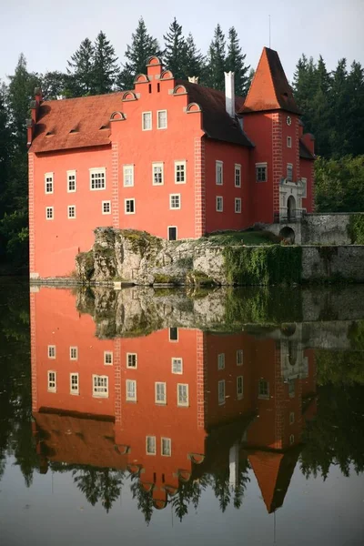 Castillo Agua Roja República Checa Cervena Lhota — Foto de Stock