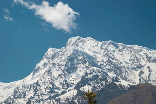 Χιονισμένα Βουνά Του Θιβέτ Δες Από Την Annapurna Trek — Φωτογραφία Αρχείου