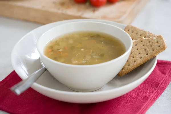 Bowl Supă Legume Servită Biscuiți — Fotografie, imagine de stoc