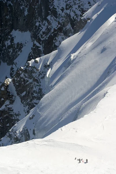 Skifahrer Montblanc Gebirge Frankreich — Stockfoto