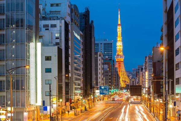 Alacakaranlıkta Japonya Tokyo Kulesi — Stok fotoğraf