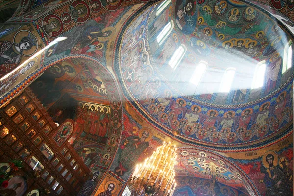 Luz Divina Proveniente Del Techo Catedral Ortodoxa Que Representa Fresco — Foto de Stock