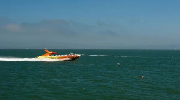 Crucero Lancha Rápida Bahía San Francisco — Foto de Stock