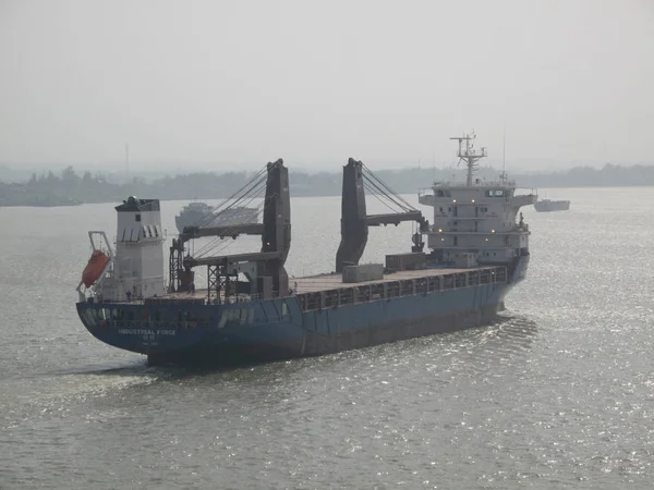Uitzicht Vrachtboot Machine China — Stockfoto