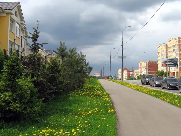 Automóvil Carretera Urbana Área Moscú Día Primavera — Foto de Stock