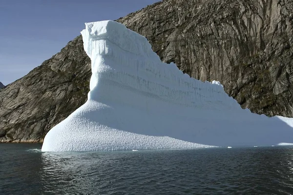 Kutup Sularında Buzdağı Napassorsuaq Fiyort Grönland — Stok fotoğraf