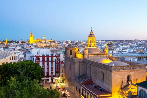 Sevilla Kathedrale Und Stadtbild Innenstadt Der Abenddämmerung Sevilla Spanien — Stockfoto