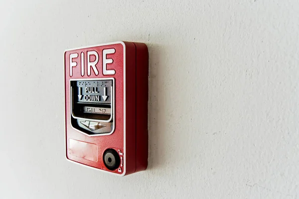 Συναγερμό Πυρκαγιάς Κοντά Πόρτα Φωτιά — Φωτογραφία Αρχείου