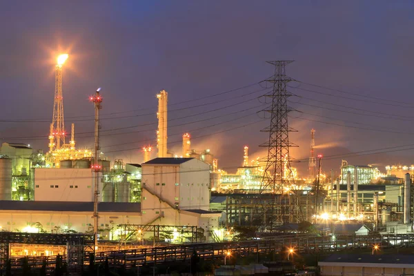 Olieraffinaderij Bij Schemering Kaart Phut Industrial Estate Rayong Thailand — Stockfoto