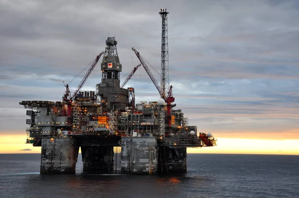 The Heidrun oil field is an oil and gas field discovered in 1985 in the Norwegian sector of the Norwegian Sea
