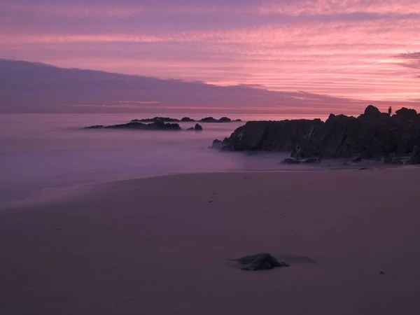 Admirando Puesta Sol Crescent Bay Beach Laguna Beach California — Foto de Stock