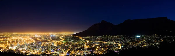 Panorama Van Kaapstad Nachts — Stockfoto