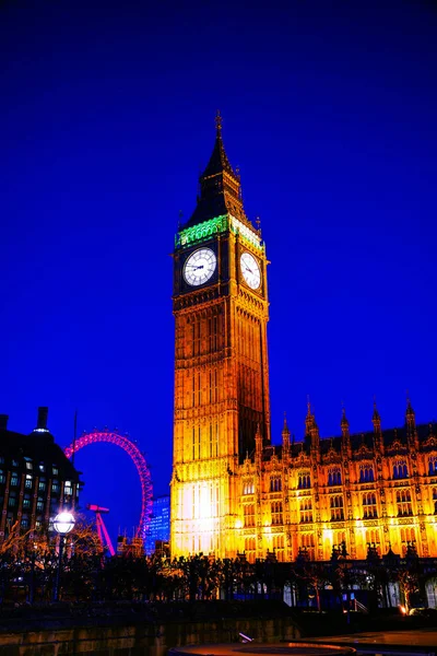 Londra Gece Kulesi — Stok fotoğraf