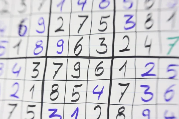 Flipchart Kağıt Üzerinde Selfmade Sudoku Oyunu Seçici Odak Fotoğrafı — Stok fotoğraf