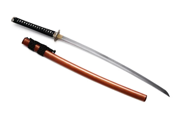 白い背景を持つ日本刀とかさぶた — ストック写真